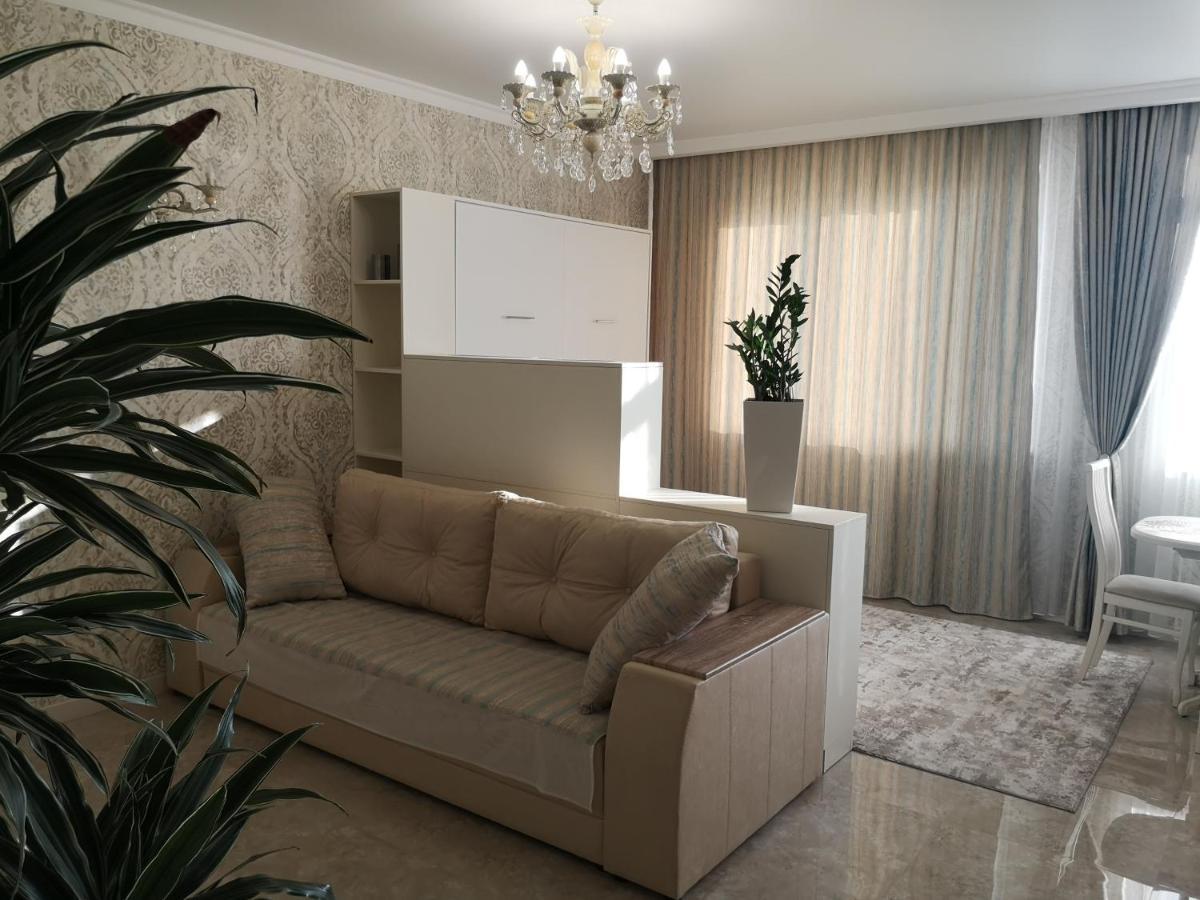 Lux Apartment,10 Фонтана,До Моря 5 Минут Odessa Esterno foto