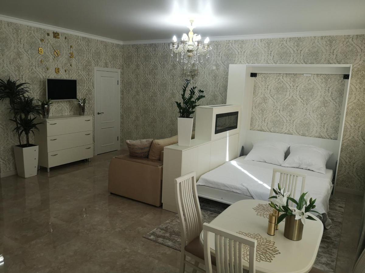 Lux Apartment,10 Фонтана,До Моря 5 Минут Odessa Esterno foto