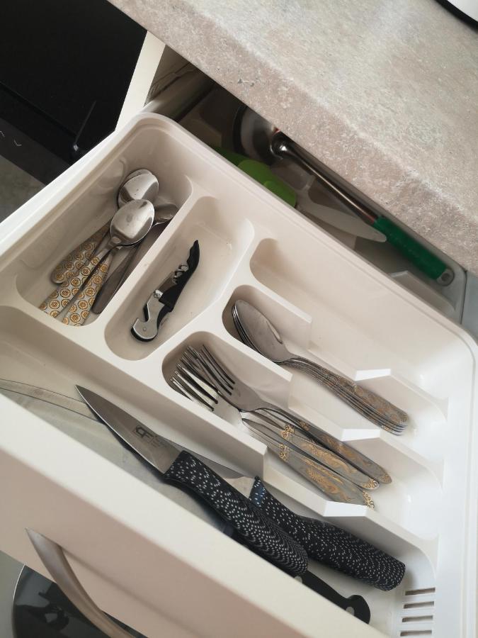 Lux Apartment,10 Фонтана,До Моря 5 Минут Odessa Esterno foto
